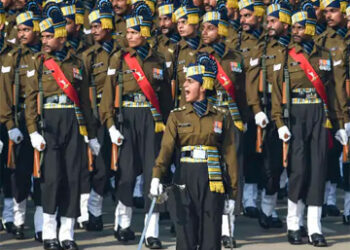 केंद्र सरकार रक्षा बजट बढ़ा सकती है:ऑपरेशन सिंदूर के बाद रक्षा मंत्रालय ने ₹50,000 करोड़ बढ़ाने का प्रस्ताव दिया; अभी ₹6.81 लाख करोड़