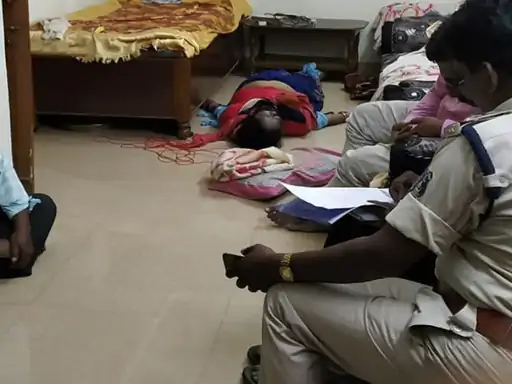 महिला का गला घोंटा, 10 लाख-35 तोला सोना लूटा:प्रॉपर्टी विवाद सुलझाने जिसे बुलाया, उसी ने मार डाला, 3 साल बाद अहमदाबाद में पकड़ाया हिस्ट्रीशीटर