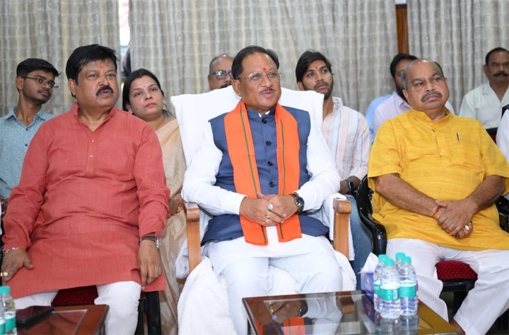 मुख्यमंत्री श्री विष्णु देव साय ने सुनी ‘मन की बात’ की 132वीं कड़ी, जल संरक्षण में छत्तीसगढ़ बना देश के लिए मिसाल: कोरिया जिले के जल संरक्षण मॉडल की प्रधानमंत्री ने की सराहना