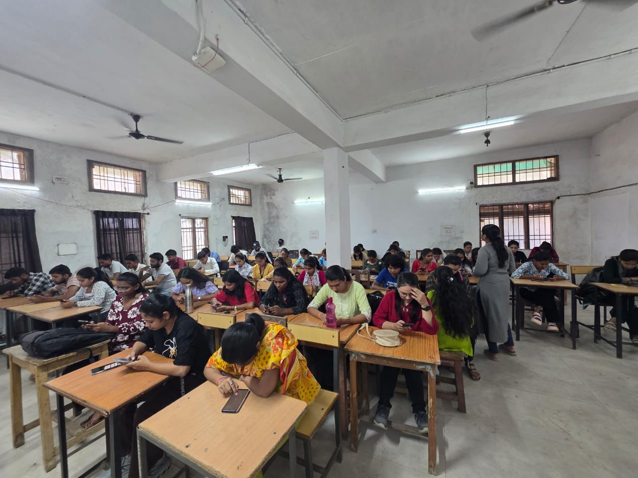 धमतरी में AI क्रांति : AI और अत्याधुनिक कौशल से सुसज्जित होंगे युवा, जिला प्रशासन की पहल से खुलेगा अत्याधुनिक तकनीक और स्वरोजगार का मार्ग…..