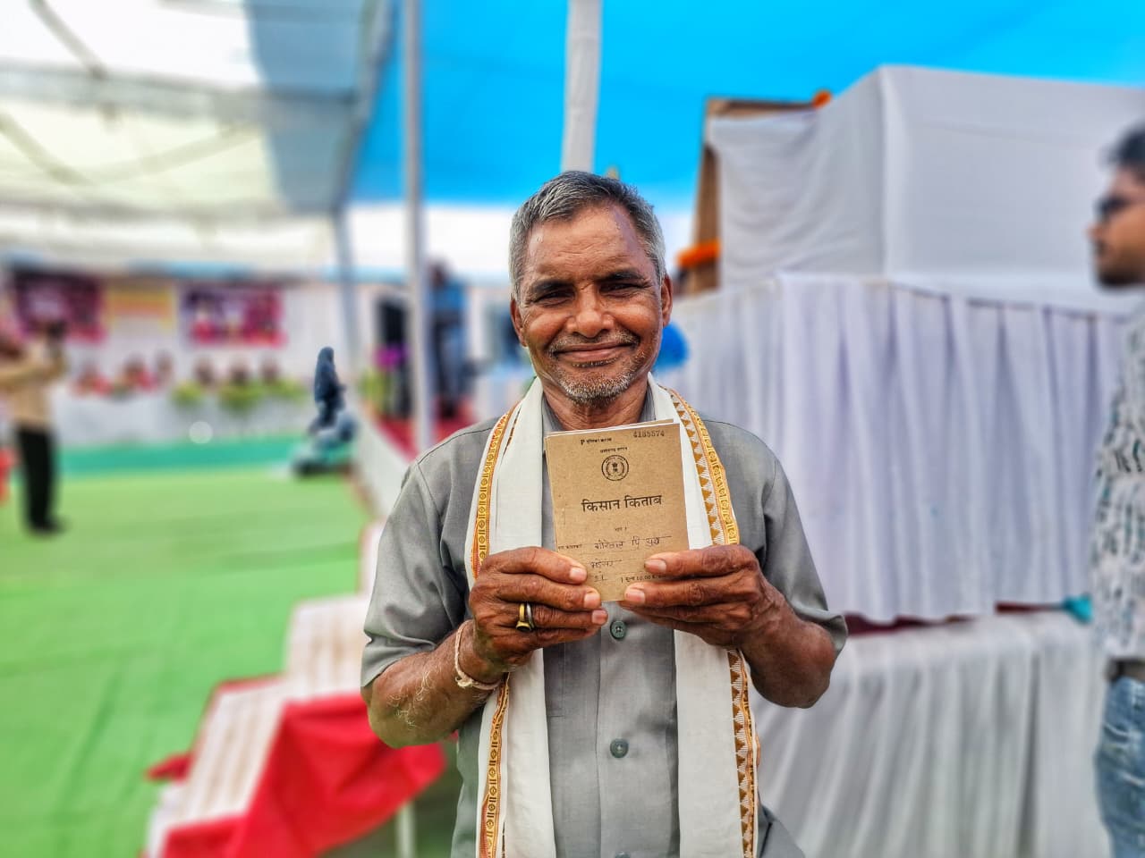 सुशासन तिहार 2026: जनसमस्या निवारण शिविर में गोरेलाल बरेठ को तत्काल मिली किसान किताब, भड़ेसर शिविर में त्वरित समाधान से खेती-किसानी के कार्य हुए आसान…..