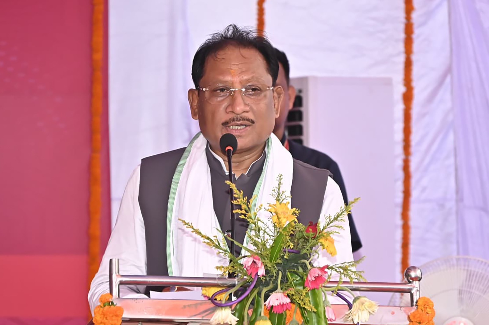 जनता की सेवा ही हमारा कर्तव्य, सुशासन तिहार जनविश्वास का माध्यम : मुख्यमंत्री विष्णु देव साय