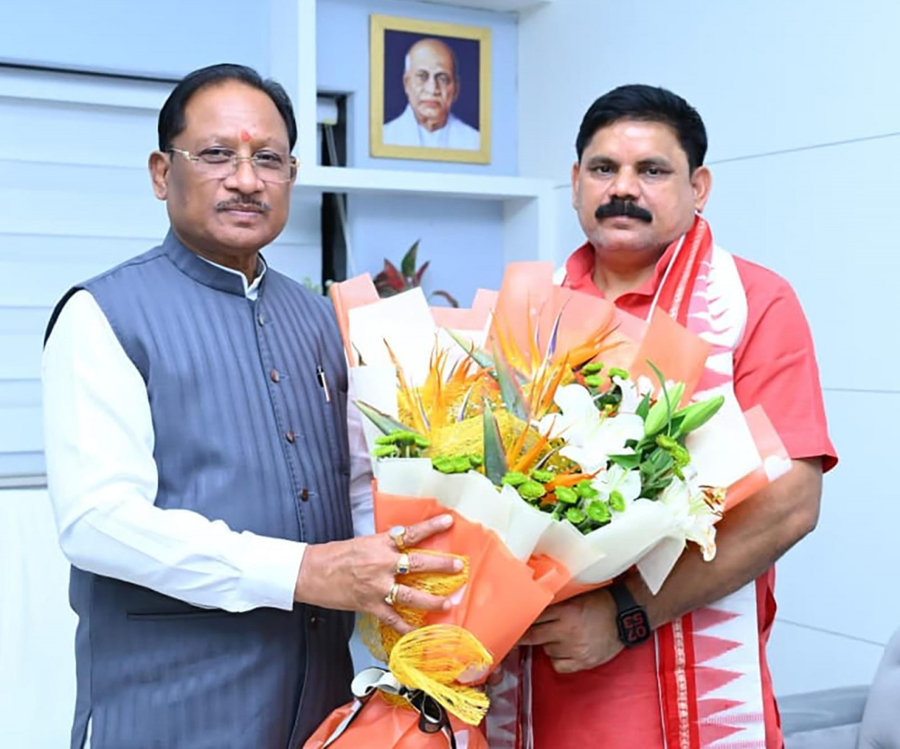 मुख्यमंत्री विष्णुदेव साय से केंद्रीय कोयला एवं खान राज्य मंत्री सतीश चंद्र दुबे ने की सौजन्य मुलाकात…