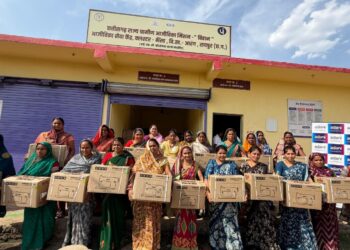 मुख्यमंत्री विष्णु देव साय की घोषणा का त्वरित असर: कोसरंगी की दीदियों को मिली 50 निःशुल्क सिलाई मशीनें….