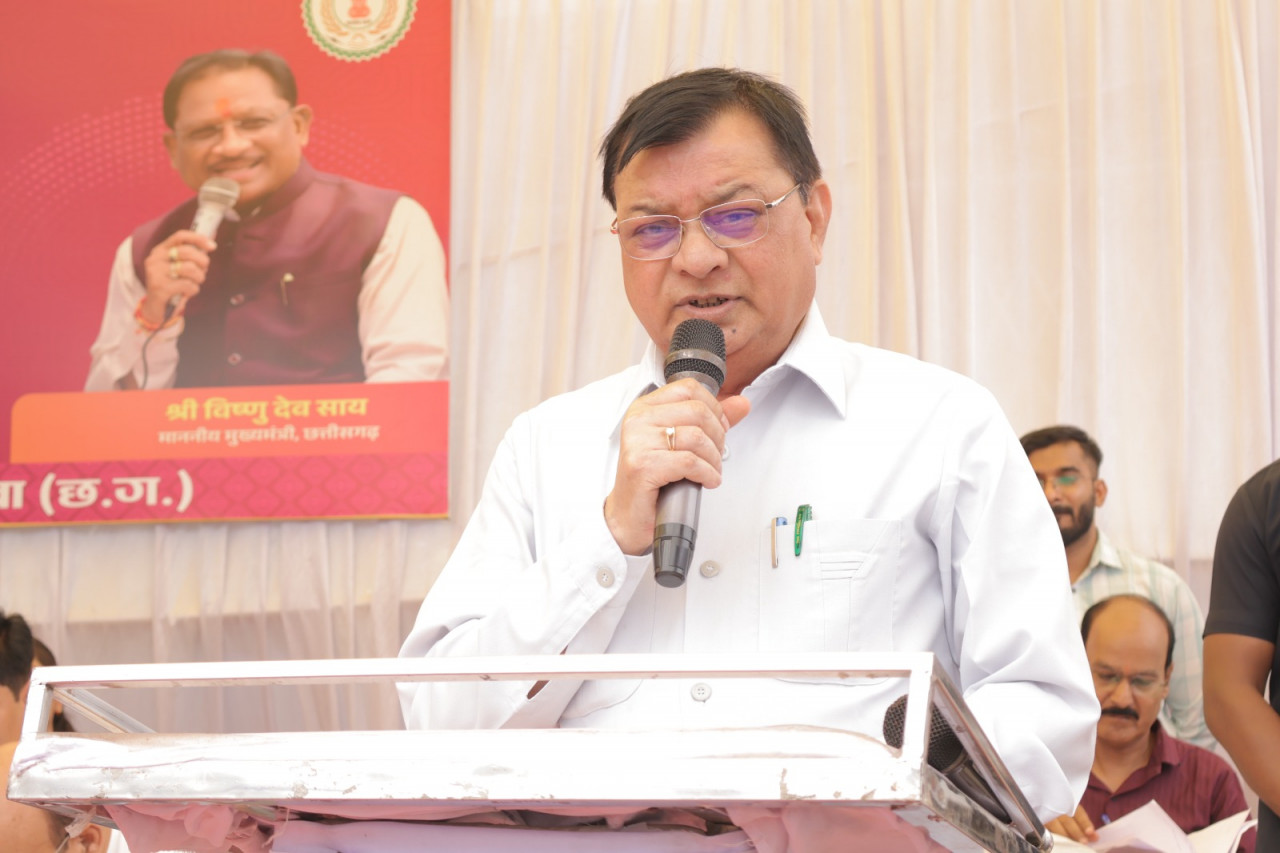शिविर में ही समस्या का निराकरण हो जाना एक बड़ी उपलब्धि – मंत्री लखनलाल देवांगन….