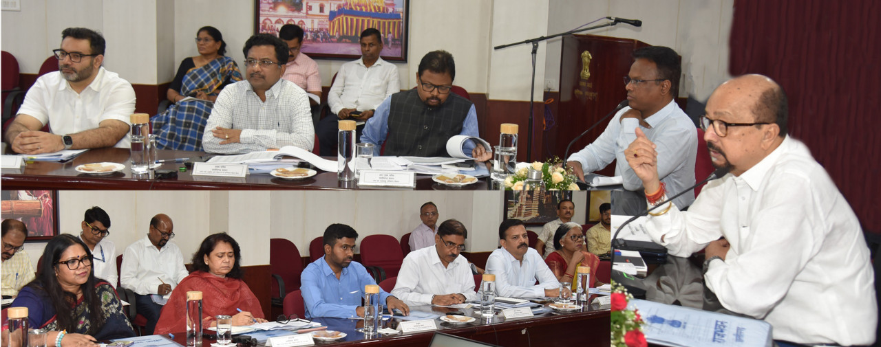 ’विशेष पिछड़ी जनजातियों के जीवन स्तर में सुधार लाने योजनाओं का लाभ प्राथमिकता से पहुंचे’, ’राज्यपाल डेका ने की पीएम जनमन योजना की समीक्षा’…..