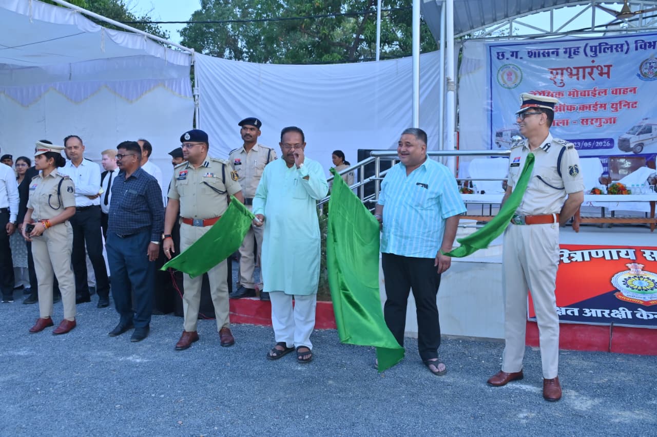 कानून व्यवस्था को तकनीक से सशक्त बनाने की अभिनव पहल – मंत्री राजेश अग्रवाल ने अत्याधुनिक मोबाइल फॉरेंसिक वैन को दिखाई हरी झंडी…..
