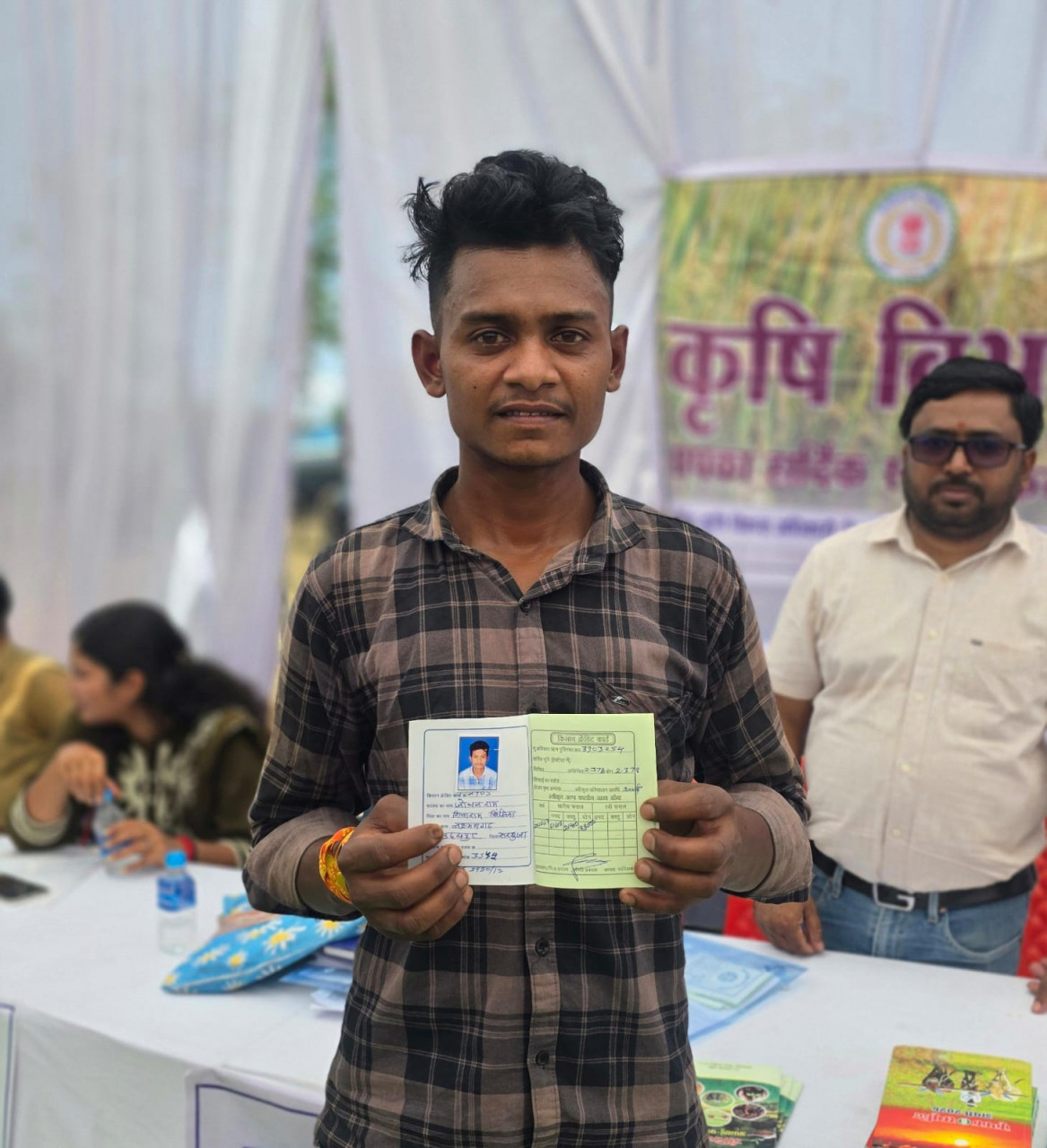 सुशासन तिहार से संवरी जोधन राम की खेती, किसान क्रेडिट कार्ड से मिली नई ताकत, मुख्यमंत्री विष्णु देव साय की पहल से जन समस्या निवारण शिविर में तत्काल बना किसान क्रेडिट कार्ड…