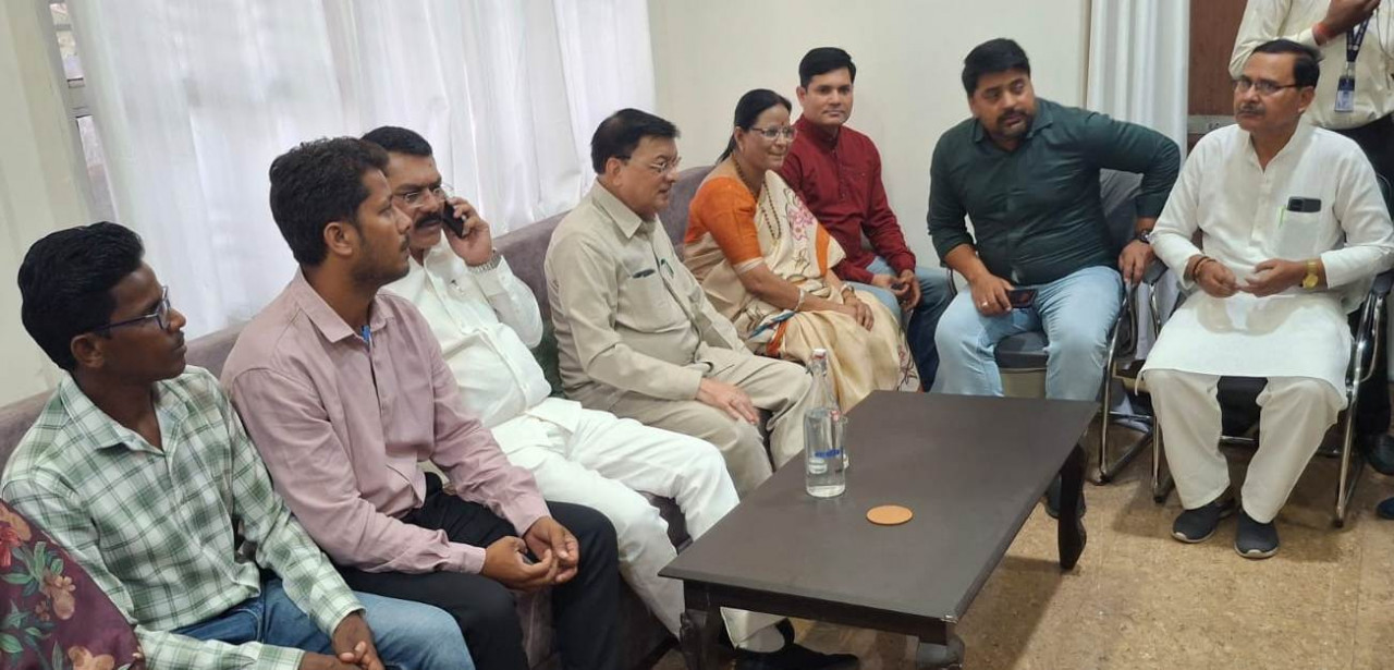 उद्योग मंत्री व महापौर ने किया पार्षद कक्ष का लोकार्पण, पार्षदों को बैठने व साकेत के कार्यालयीन कार्य निपटाने में नहीं होगी परेशानी…