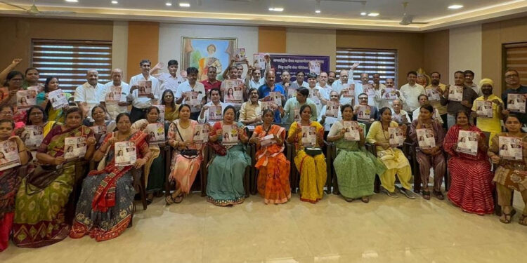 श्रीमद भागवत कथा के आयोजन को लेकर विभिन्न समाज प्रमुखों की हुई बैठक, विशाल कलश यात्रा निकालने का निर्णय