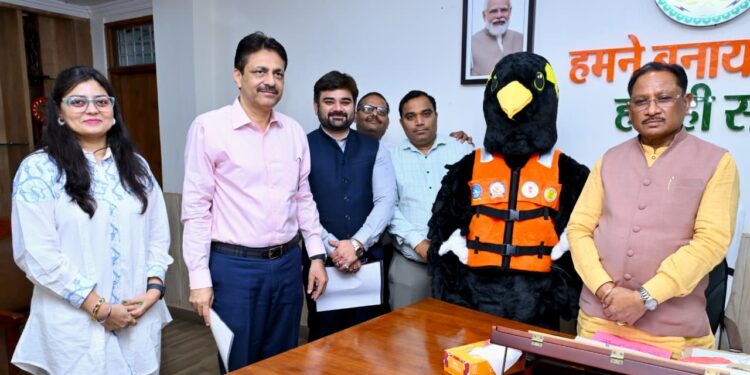 राष्ट्रीय कायाकिंग-केनोईंग प्रतियोगिता के मस्कट ‘पहाड़ी मैना’ का मुख्यमंत्री ने किया विमोचन….