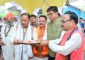मुख्यमंत्री विष्णु देव साय ने भिखमपुरा के पंचमुखी सिद्ध हनुमान मंदिर में की पूजा-अर्चना, प्रदेशवासियों की सुख-समृद्धि, खुशहाली और मंगलमय जीवन की कामना की…