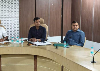 छत्तीसगढ़ में अब बिना लोकेशन ट्रैकिंग सिस्टम वाली यात्री बसों पर होगी कार्रवाई….