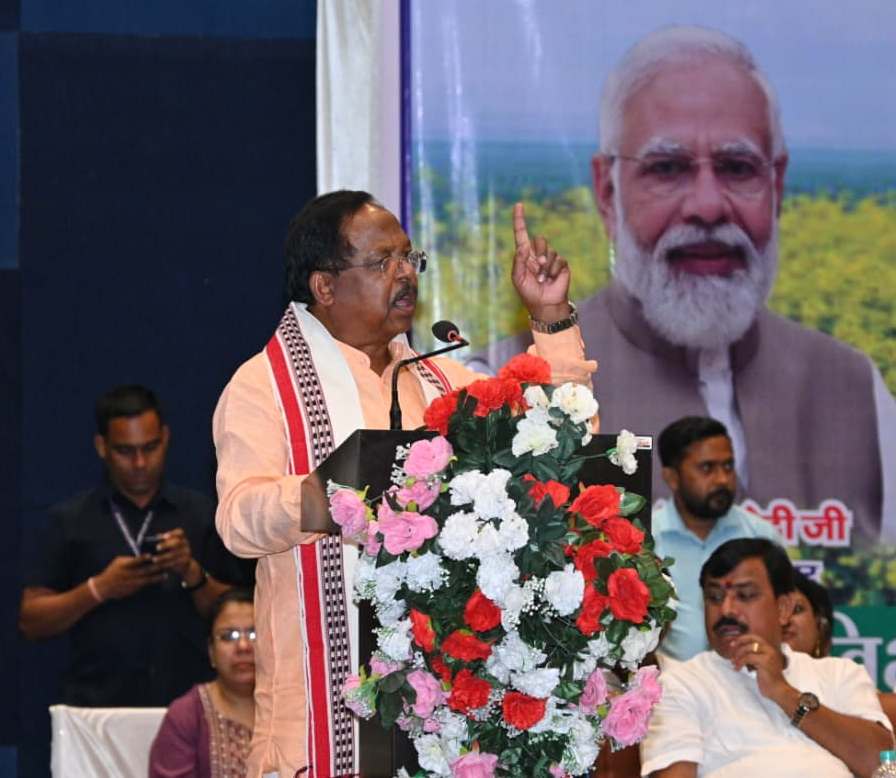 भावी पीढ़ी के बेहतर स्वास्थ्य के लिए अपनाना होगा जैविक खेती: कृषि मंत्री रामविचार नेताम…..