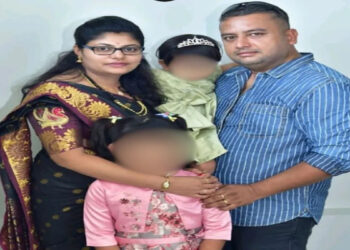 शख्स ने पत्नी और 2 मासूम बच्चों को उतारा मौत के घाट, फिर खुद भी लगाई फांसी; सुसाइड नोट में खुला राज