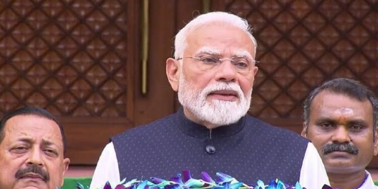 नियमित अभ्यास से मजबूत होती है एकाग्रता और संकल्प शक्ति: प्रधानमंत्री मोदी