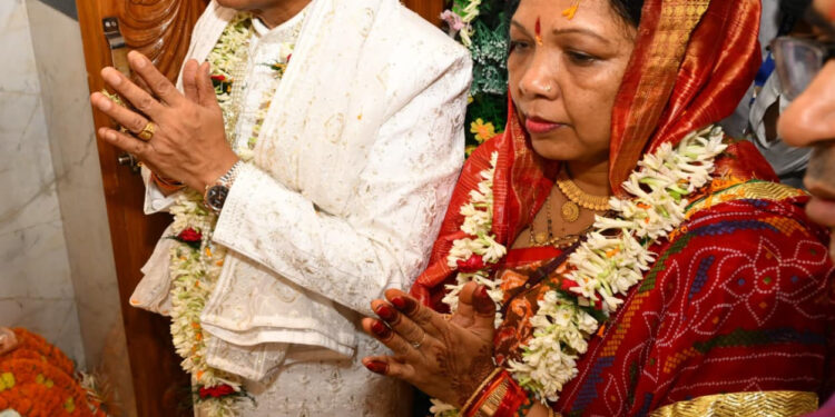 मुख्यमंत्री श्री विष्णुदेव साय ने दोकड़ा की ऐतिहासिक रथयात्रा में निभाई गजपति महाराजा की परंपरा : भगवान श्री जगन्नाथ का रथ खींचकर प्रदेशवासियों के सुख, समृद्धि और खुशहाली की कामना की