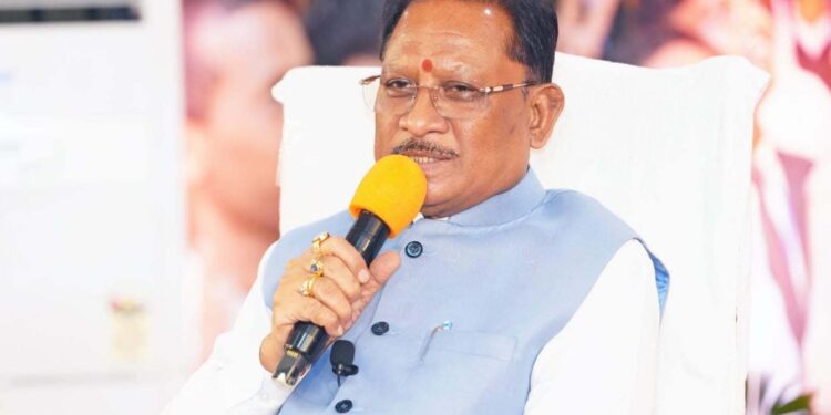शिक्षा से विकसित छत्तीसगढ़ तक: मुख्यमंत्री श्री साय ने नीट क्वालीफाई विद्यार्थियों के साथ साझा किया भविष्य का रोडमैप