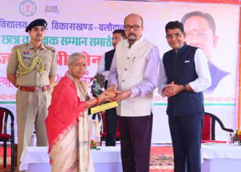 लक्ष्य हासिल करने के लिए जुनून जगाएं और मेहनत करें: राज्यपाल श्री रमेन डेका