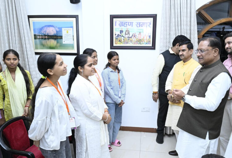 बड़े सपने देखें और कड़ी मेहनत से उन्हें साकार करें : मुख्यमंत्री श्री विष्णु देव साय
