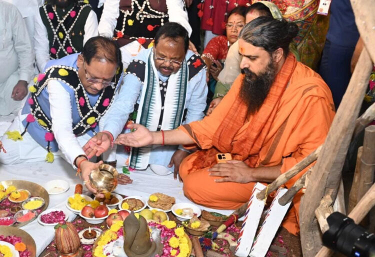 हरेली तिहार पर मुख्यमंत्री निवास में साकार हुई छत्तीसगढ़ की लोक संस्कृति, कृषि परंपरा और ग्रामीण जीवन की जीवंत झांकी