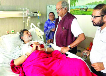 सांसद अग्रवाल पहुंचे मेदांता, जाना प्रदेश अध्यक्ष सिंह देव का हाल