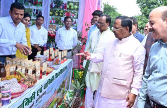 रायपुर : भगवान श्री बलराम जयंती: किसान दिवस पर राज्य स्तरीय कृषक संगोष्ठी संपन्न