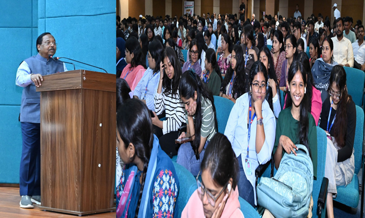 रायपुर : डिजिटल युग में सुरक्षित रहने के लिए जागरूकता एवं सतर्कता अत्यंत आवश्यक: श्री रामविचार नेताम