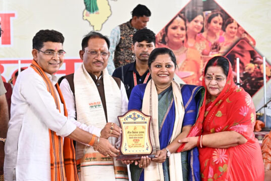 माताओं-बहनों का सम्मान, सुरक्षा और आर्थिक सशक्तिकरण हमारी सर्वोच्च प्राथमिकता : मुख्यमंत्री श्री विष्णु देव साय
