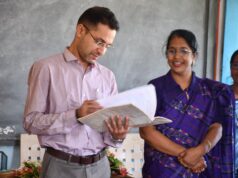 कलेक्टर आदित्य सिंह ने आंगनवाड़ी केंद्रों का किया औचक निरीक्षण, बच्चों के पोषण और टीकाकरण पर दिया जोर