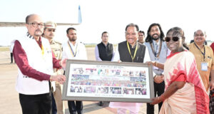 रायपुर : राष्ट्रपति श्रीमती द्रौपदी मुर्मु छत्तीसगढ़ प्रवास के पश्चात रायपुर से हुईं रवाना
