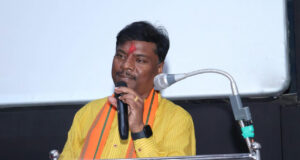 रायपुर : ’सेवा संकल्प अभियान’ : ’ग्रामीण विकास में पंच-सरपंचों की सक्रिय भागीदारी जरूरी-वन मंत्री श्री केदार कश्यप’