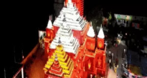 रायपुर में जगन्नाथ पुरी-काशी विश्वनाथ मंदिर की थीम पर पंडाल:वेश्यालय की मिट्टी-नदियों के जल का महत्व, 1964 से हो रहा दुर्गा पूजा का आयोजन