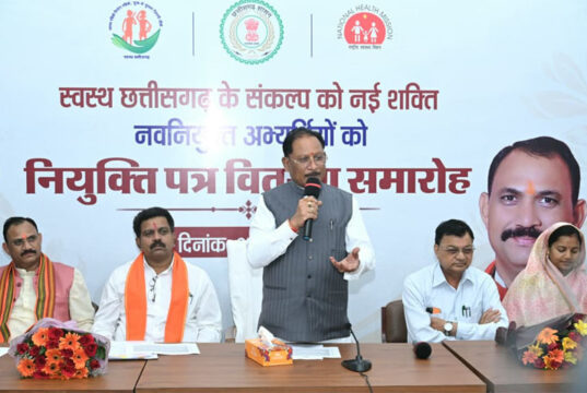 रायपुर : रोगियों की सेवा को पुण्य कार्य मानकर पूरी निष्ठा और संवेदनशीलता से निभाएं अपना दायित्व : मुख्यमंत्री श्री साय