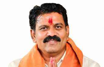 रायपुर : ’आईईडी विस्फोटों की विरह वेदना से बाहर आएगा बस्तर, पीड़ितों को मिलेंगे कृत्रिम हाथ-पैर – उप मुख्यमंत्री श्री विजय शर्मा’