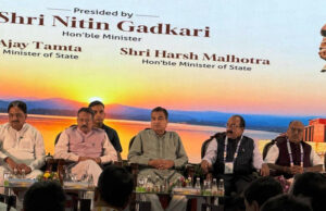रायपुर : उप मुख्यमंत्री श्री अरुण साव सड़क एवं राष्ट्रीय राजमार्ग पर राष्ट्रीय चिंतन शिविर में हुए शामिल