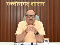 रायपुर : शासकीय योजनाओं के क्रियान्वयन और निर्माण कार्यों में तेजी लाई जाए : मुख्य सचिव श्री विकासशील
