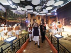 रायपुर : राज्योत्सव पर विशेष आलेख : आधुनिक तकनीक से जीवंत हुईं जनजातीय अमर बलिदानियों की शौर्यगाथाएं